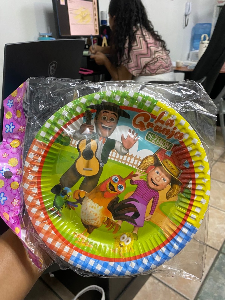 PLATOS LA GRANJA DE ZENON