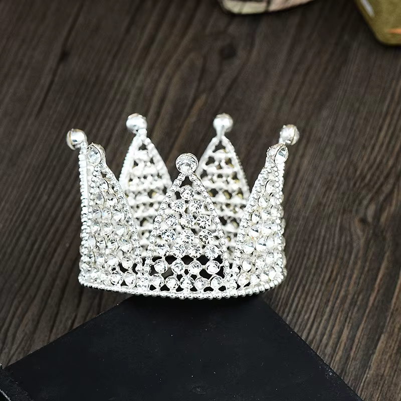 Coronas metalicas 5.5x4.8cm